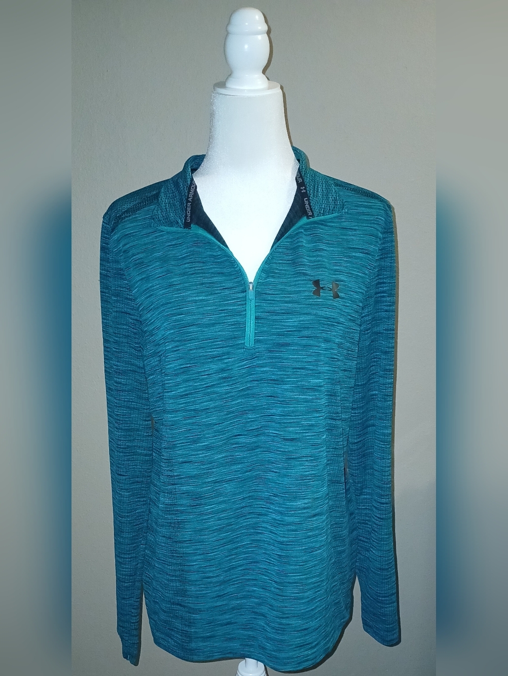 Under Armour Heat Gear 1/4 Zip Pullover Mens Shirt